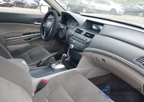 2009 Honda Accord 3.5 Ex from USA, damaged, VIN 1HGCP367X9A011658